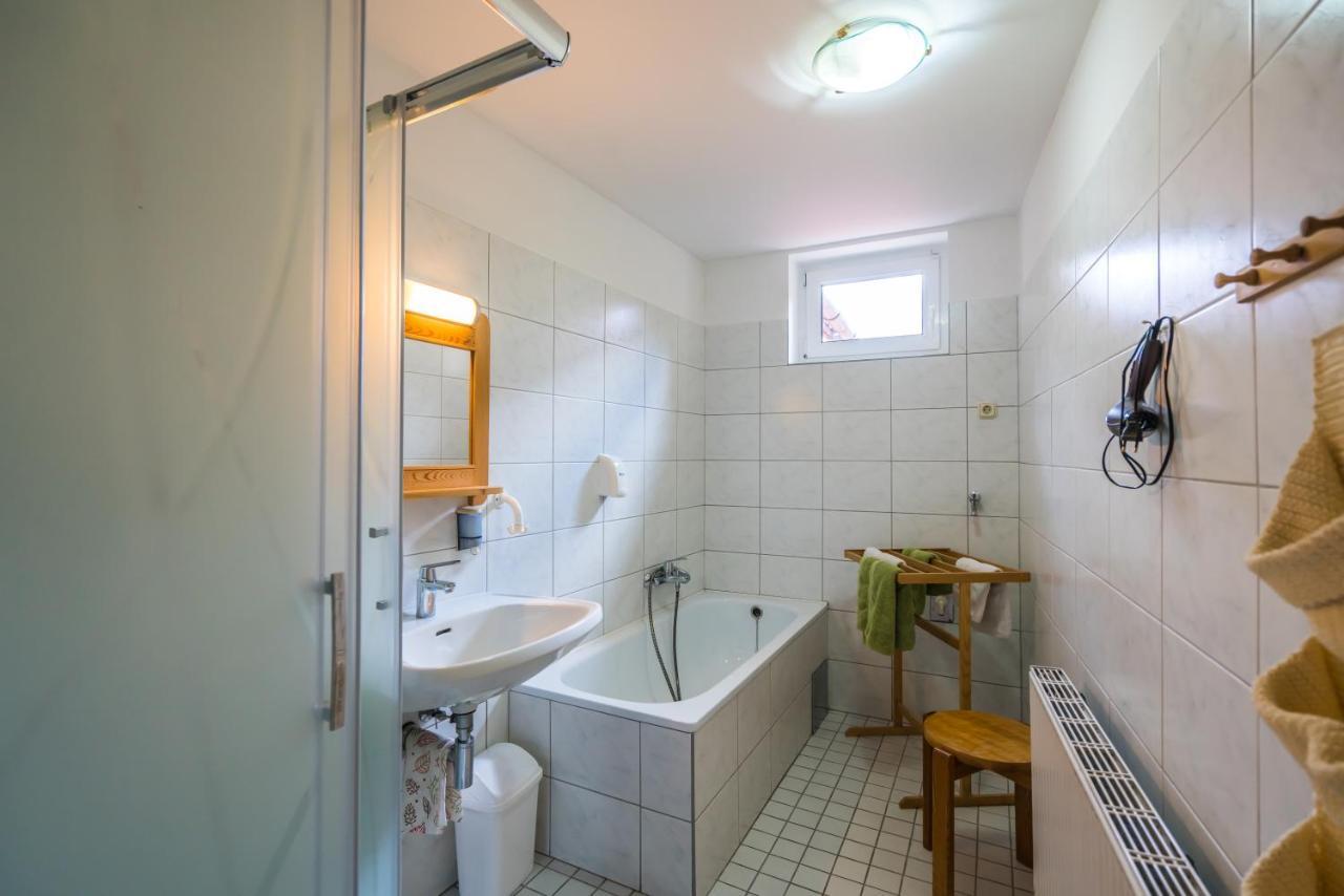 에스테르곰 Szent Kristof Panzio B&B 외부 사진