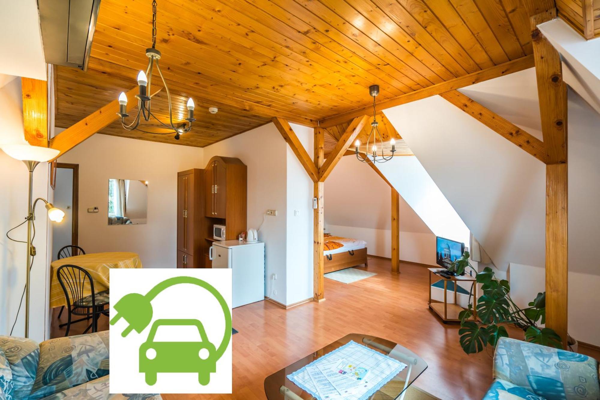 에스테르곰 Szent Kristof Panzio B&B 외부 사진